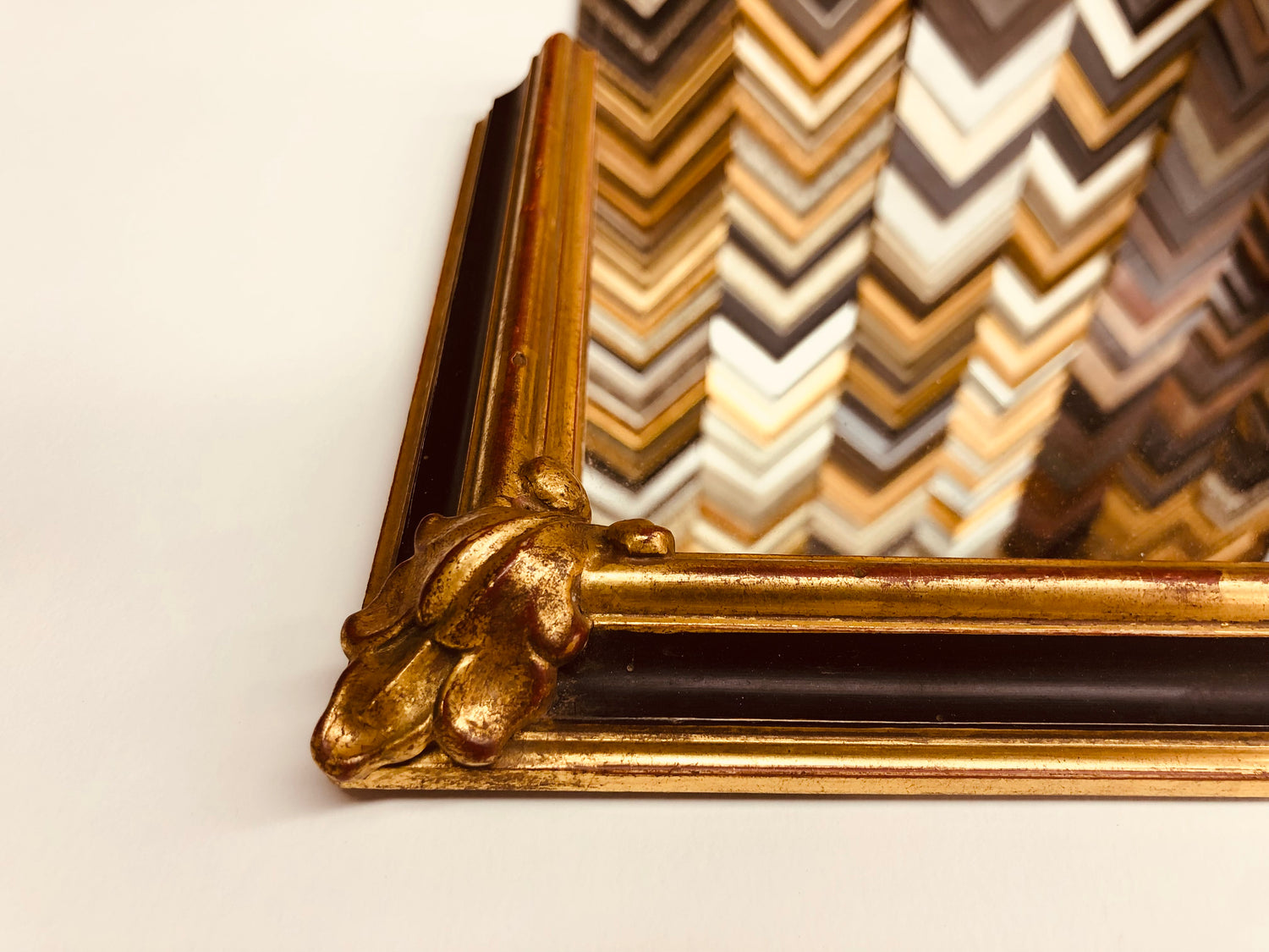 Mirrors and Plexi Boxes